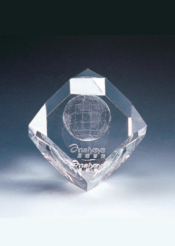 水晶内雕立方体-1333